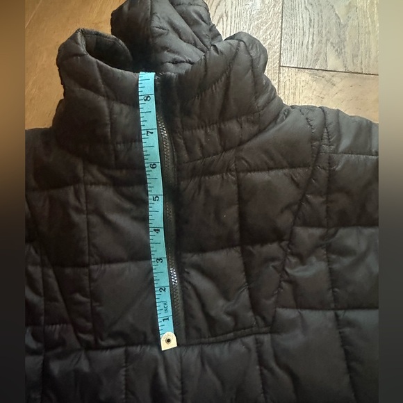 Sisley Black Quilted Outerwear - Picture 10 of 14